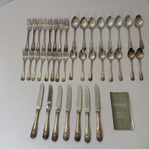 Vintage Retroneu 18/8 Stainless Korea, Coventry She'll Pattern, 39 Pieces